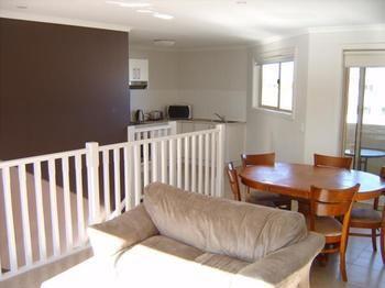 Inverloch Cabins & Apartments Bagian luar foto
