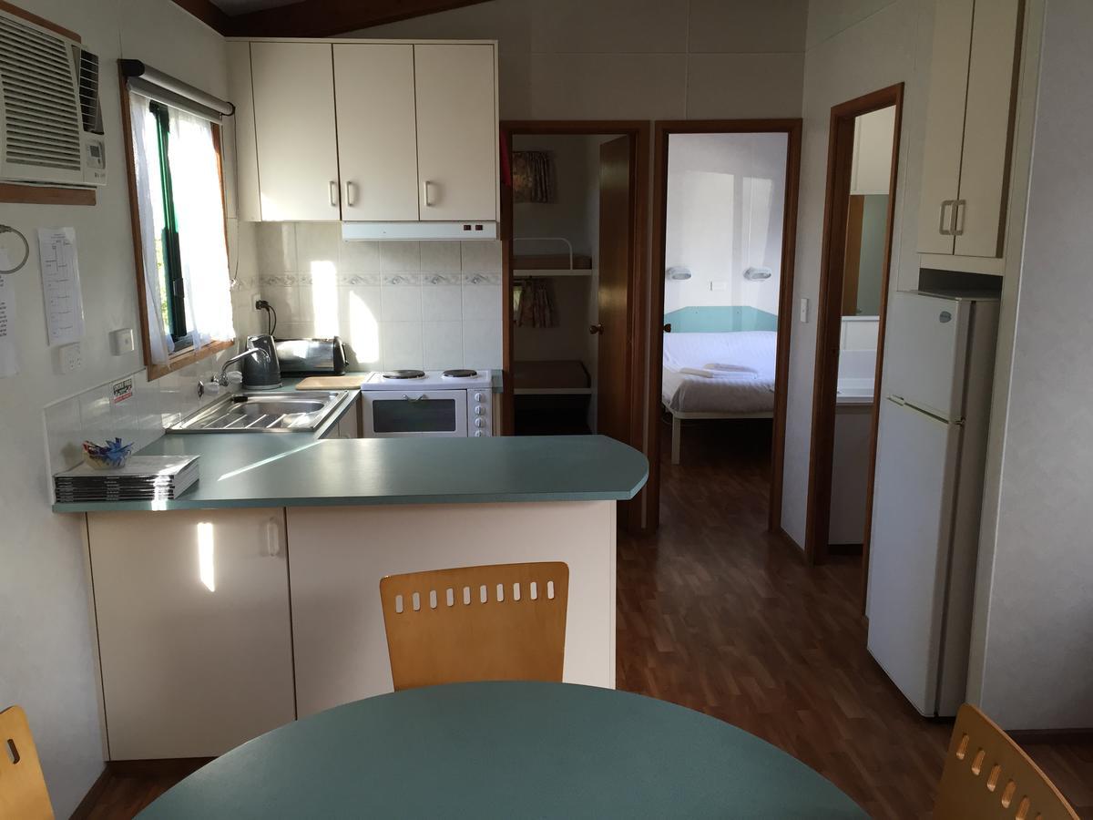 Inverloch Cabins & Apartments Bagian luar foto