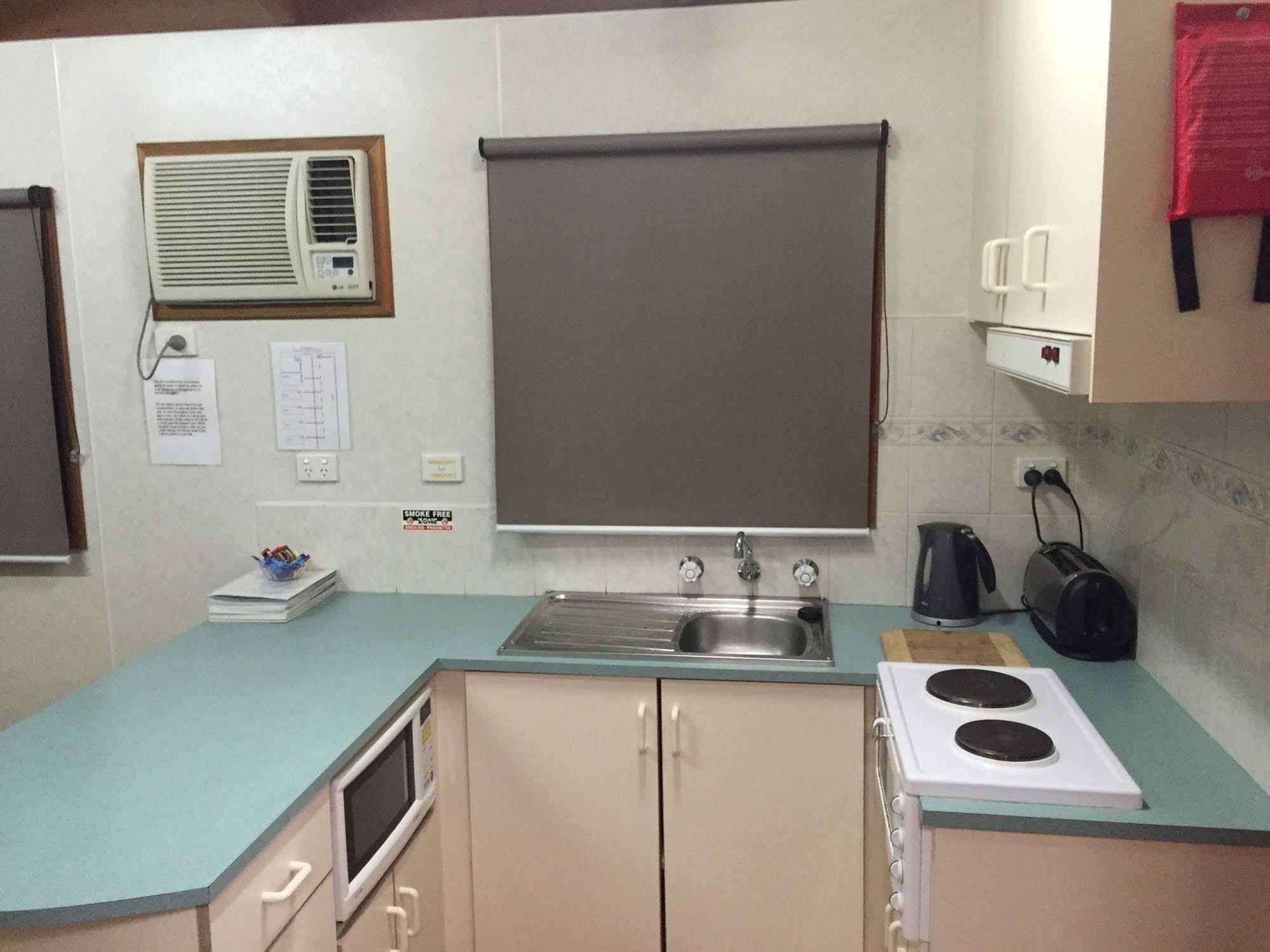 Inverloch Cabins & Apartments Bagian luar foto